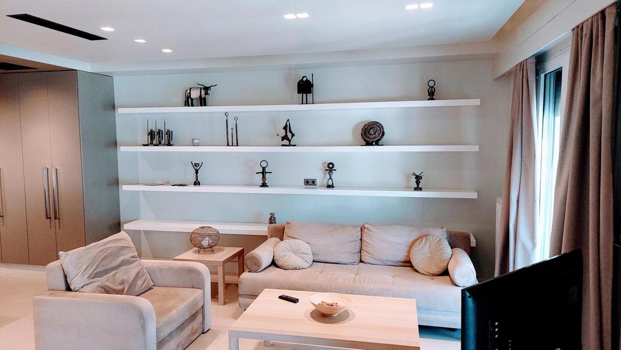 Luxurious Minimal Apartment In Acropolis Atina Dış mekan fotoğraf