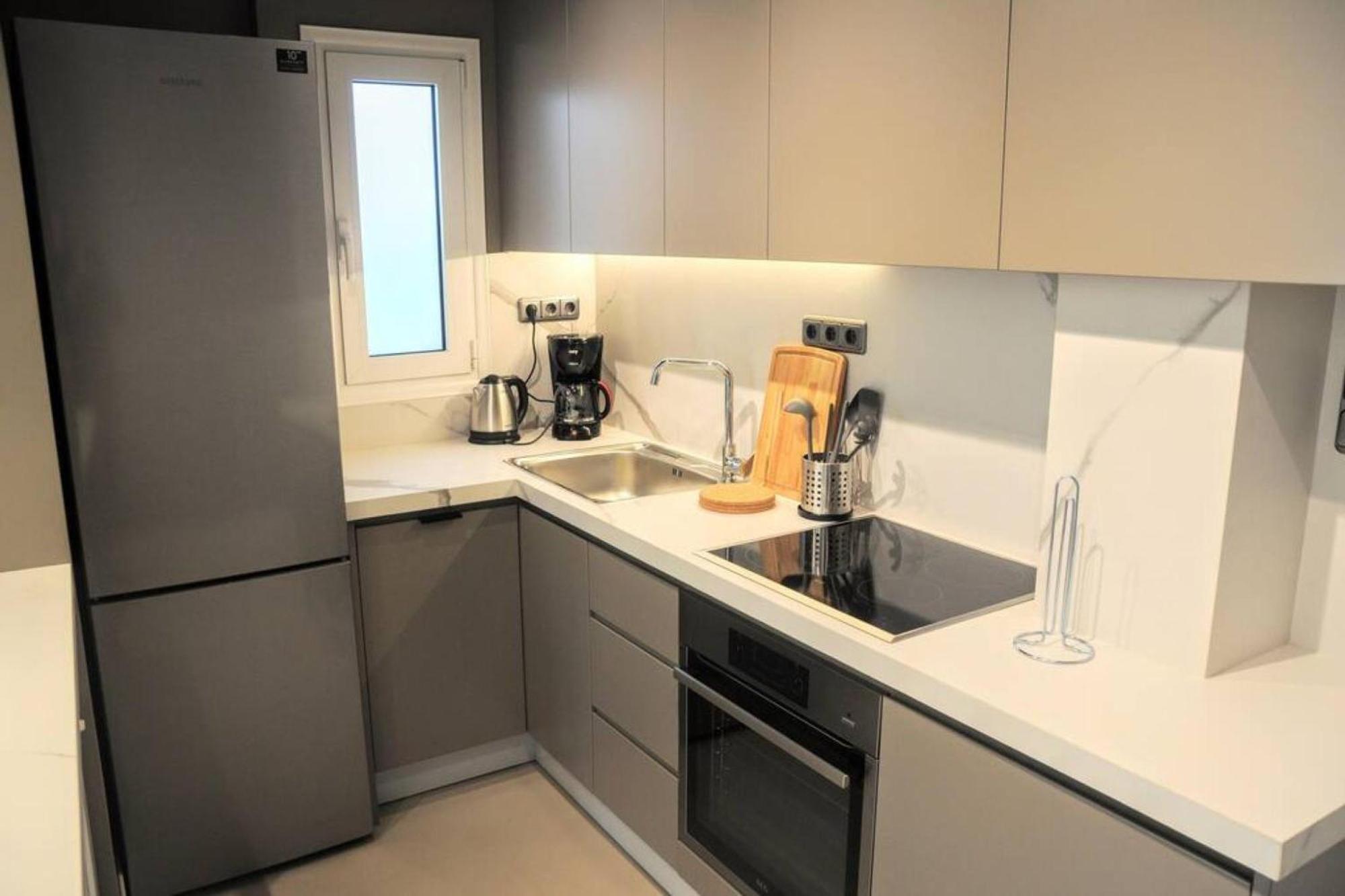 Luxurious Minimal Apartment In Acropolis Atina Dış mekan fotoğraf